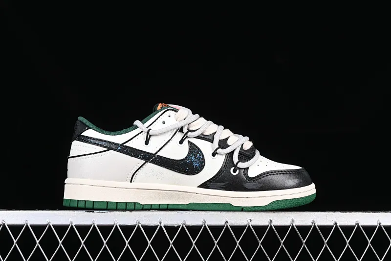 All Categories Nk SB Dunk Series Nk SB Dunk Low Low-top sneakers Nk Dunk Low "Miami Hurricanes" Space Exploration Star Trek Customized version of deconstructed straps retro distressed low-top sneakers DD1391-300